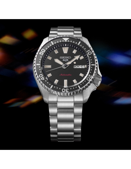 SEIKO 5 SPORTS SKX STREET STYLE SKX REDUX 'KURO BLACK'